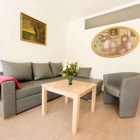 Terrassenhaus 626 *